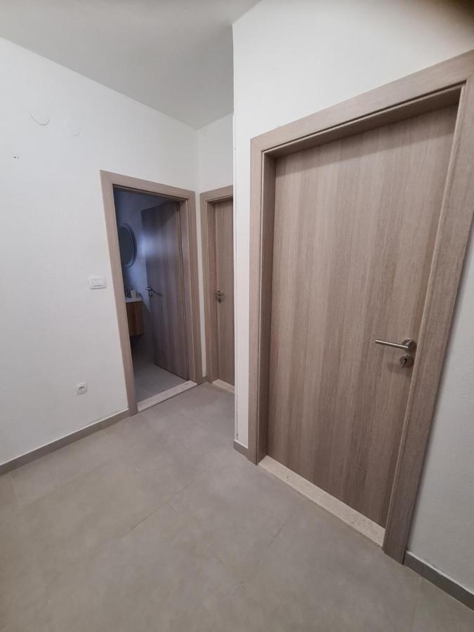 Apartmani Ivana 2 Kaštela Zewnętrze zdjęcie